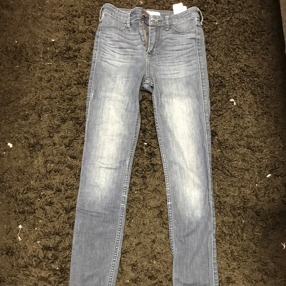 Hollister skinny jeans